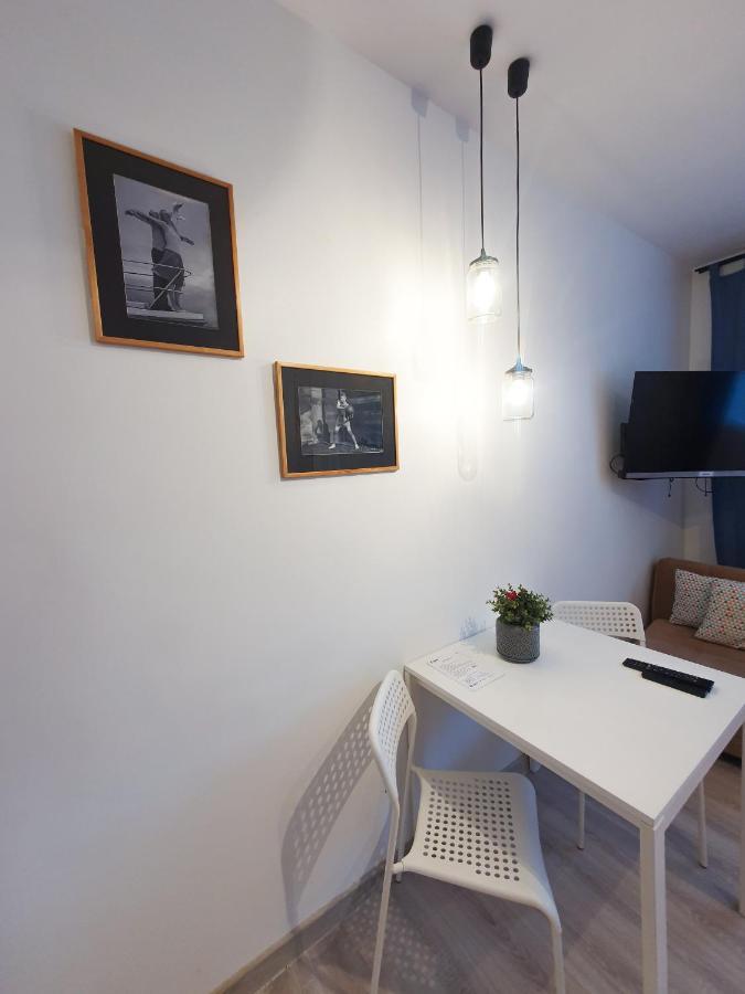 K-Town - City Center Park Studio Kaunas Buitenkant foto